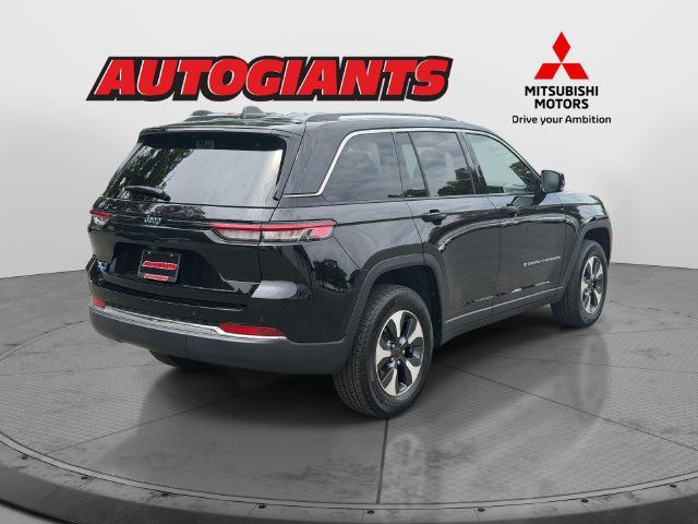 Used 2023 Jeep Grand Cherokee 4WD 4xe image 5