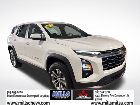 Certified 2025 Chevrolet Equinox LT image 3