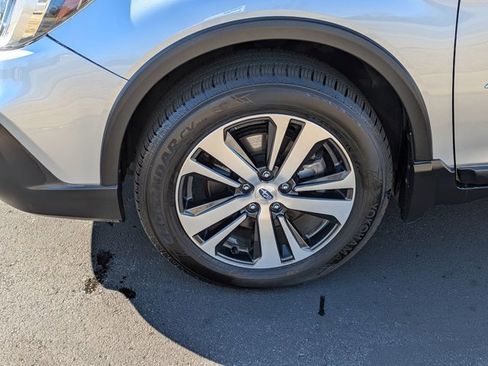 Used 2018 Subaru Outback 3.6R Limited image 25