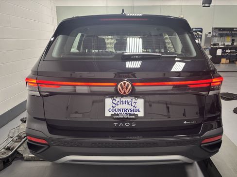 New 2025 Volkswagen Taos S image 26