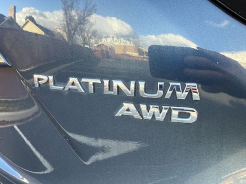 Used 2015 Nissan Murano Platinum image 16