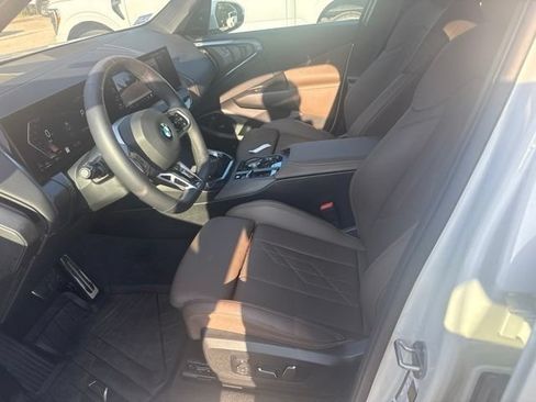 Used 2025 BMW X3 xDrive30i w/ Premium Package AWD/4WD image 11