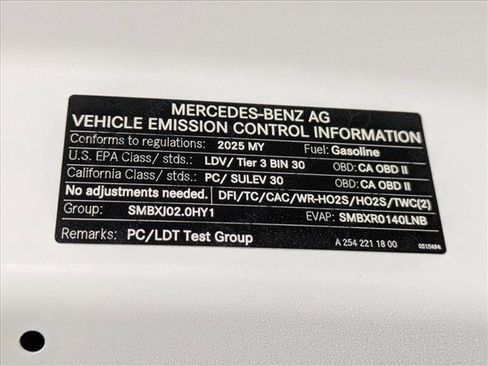 Certified 2025 Mercedes-Benz GLC 300 image 24