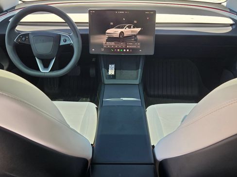 Used 2025 Tesla Model 3 Long Range RWD image 16