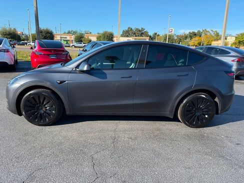 Used 2024 Tesla Model Y Long Range image 8