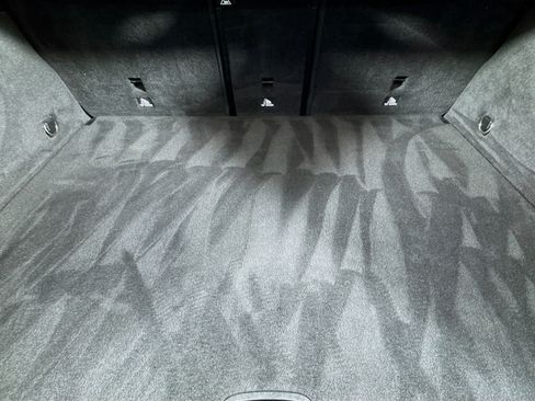 Used 2020 Mercedes-Benz GLC 300 image 33