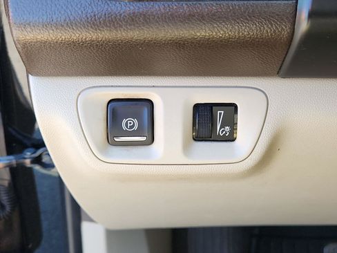 Used 2019 GMC Acadia Denali AWD/4WD image 18