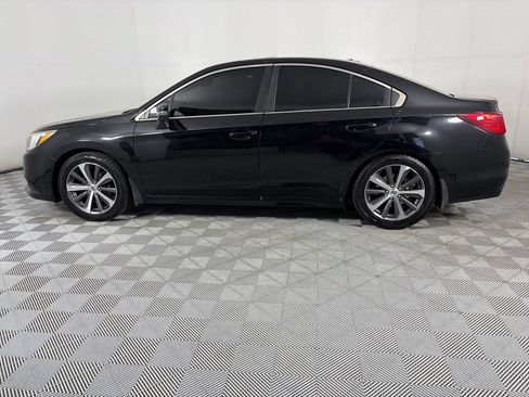 Used 2017 Subaru Legacy 2.5i Limited AWD/4WD image 4