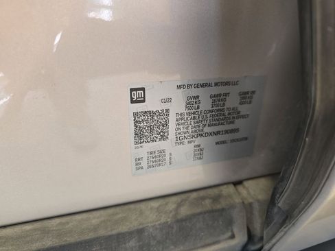 Used 2022 Chevrolet Tahoe Z71 w/ Luxury Package image 37