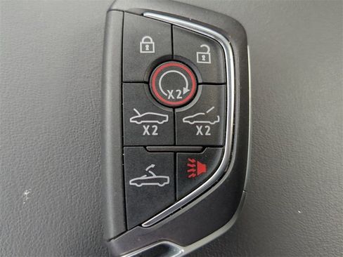 Used 2024 Chevrolet Corvette Stingray Preferred Conv image 28