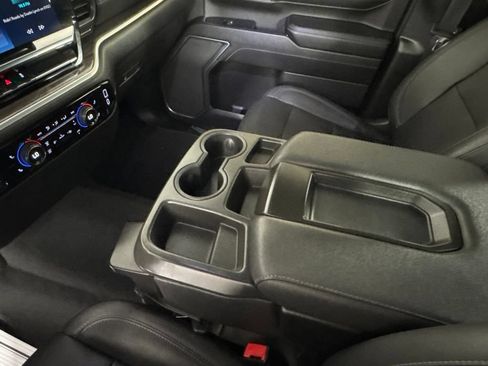 Used 2024 Chevrolet Silverado 2500 LTZ AWD/4WD image 27