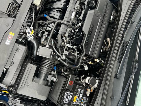 Used 2023 Hyundai Elantra SEL image 68