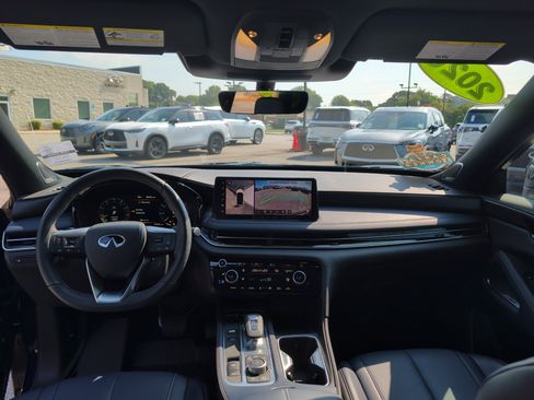 Certified 2026 INFINITI QX60 Sport AWD/4WD image 11