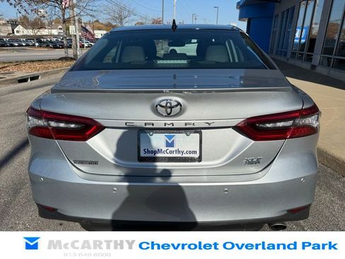 Used 2024 Toyota Camry XLE w/ Navigation Package image 13