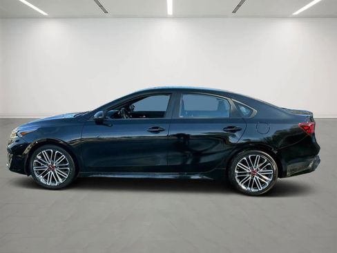 Used 2023 Kia Forte GT image 2