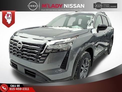 New 2026 Nissan Pathfinder SV image 3