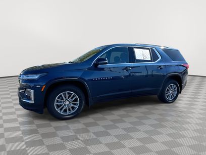 Used 2023 Chevrolet Traverse LT