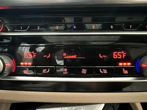 Used 2021 BMW X3 sDrive30i w/ Convenience Package image 25