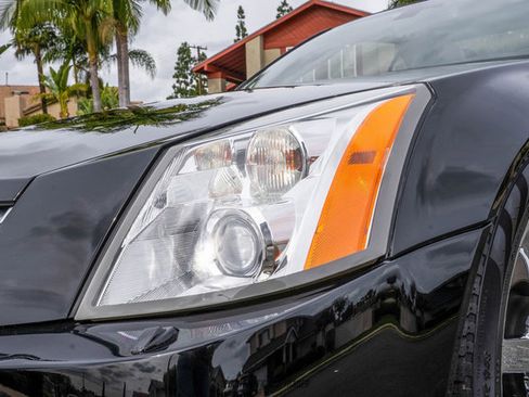 Used 2006 Cadillac XLR image 68