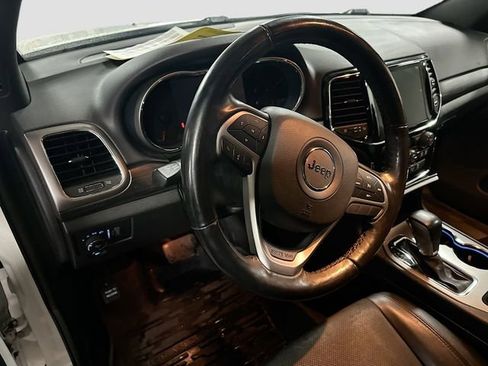 Used 2020 Jeep Grand Cherokee Altitude image 10