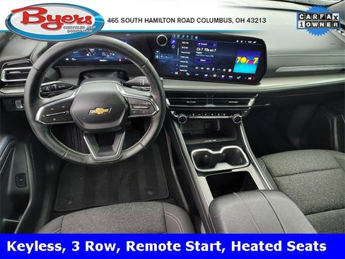 Used 2025 Chevrolet Traverse LT image 15