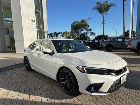 Used 2024 Honda Civic Sport Touring image 8