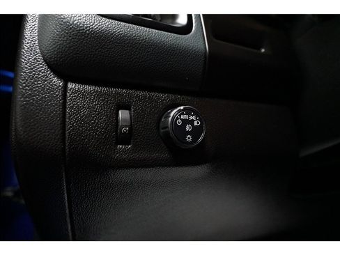 Used 2018 Chevrolet Colorado Z71 image 17