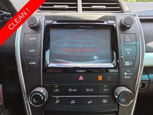 Certified 2017 Toyota Camry SE w/ Moonroof Package FWD image 32