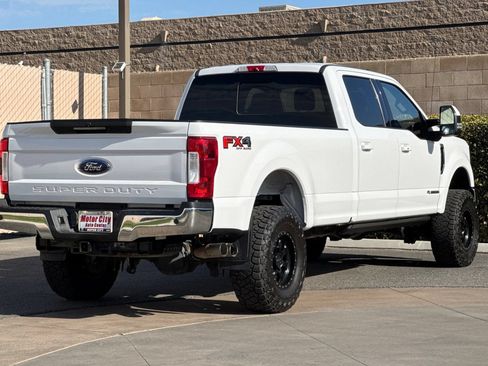 Used 2019 Ford F250 Lariat w/ Lariat Ultimate Package AWD/4WD image 4