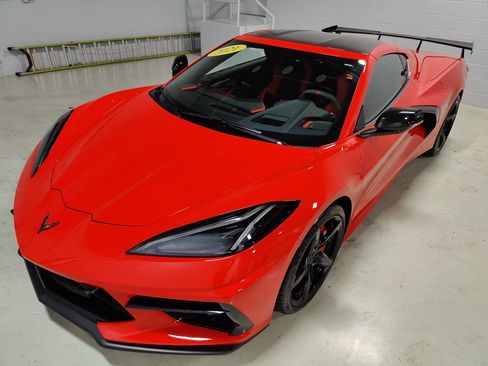 Used 2021 Chevrolet Corvette Stingray Preferred Cpe w/ Z51 Performance Package image 30