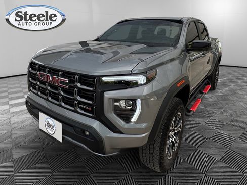 Used 2025 GMC Canyon AT4 w/ AT4 Premium Package AWD/4WD image 1