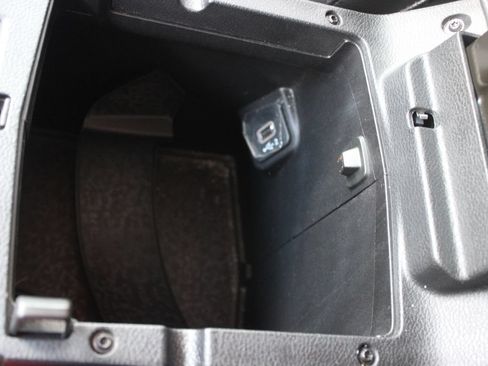 Used 2021 Jeep Wrangler Unlimited Sahara w/ LED Lighting Group AWD/4WD image 56