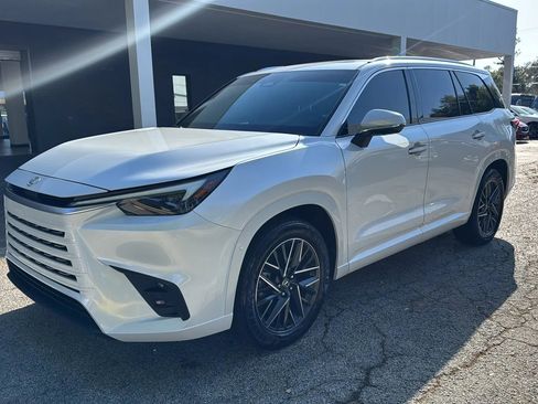 Used 2024 Lexus TX 350 FWD w/ Technology Package image 3