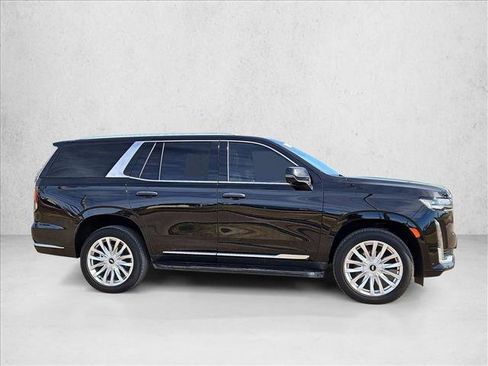 Used 2022 Cadillac Escalade Luxury w/ LPO, Floor Liner Package image 4