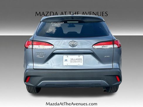 Used 2022 Toyota Corolla Cross L AWD/4WD image 6