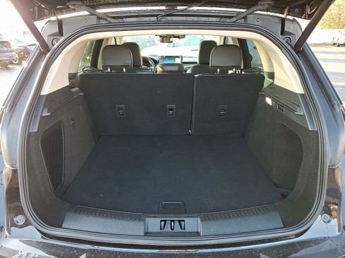 Used 2024 Lincoln Corsair AWD w/ Equipment Group 101A image 28