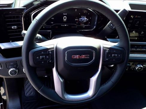 New 2024 GMC Sierra 1500 SLE w/ Preferred Package image 13