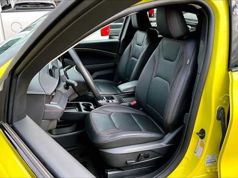 Used 2025 Ford Mustang Mach-E Premium w/ Sport Appearance Package image 7