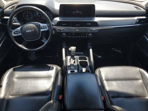 Used 2022 Kia Telluride S FWD image 12