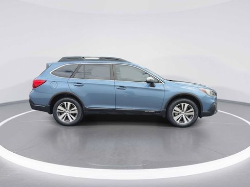 Used 2018 Subaru Outback 2.5i Limited w/ 50th Anniversary Edition AWD/4WD image 9