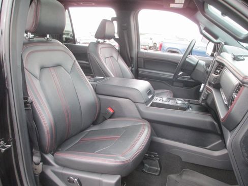 Used 2024 Ford Expedition Max Limited image 23