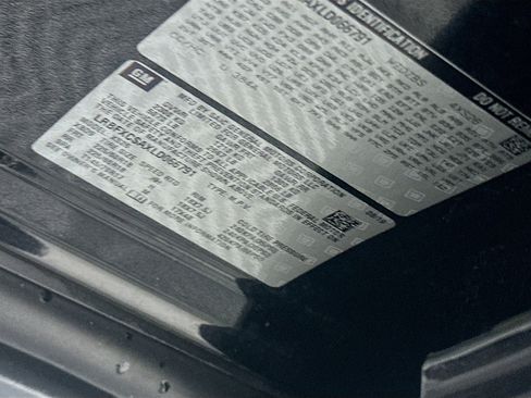 Used 2020 Buick Envision Essence image 12