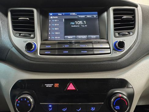 Used 2018 Hyundai Tucson SEL AWD/4WD image 16
