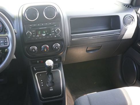 Used 2017 Jeep Patriot Sport w/ Power Value Group FWD image 22