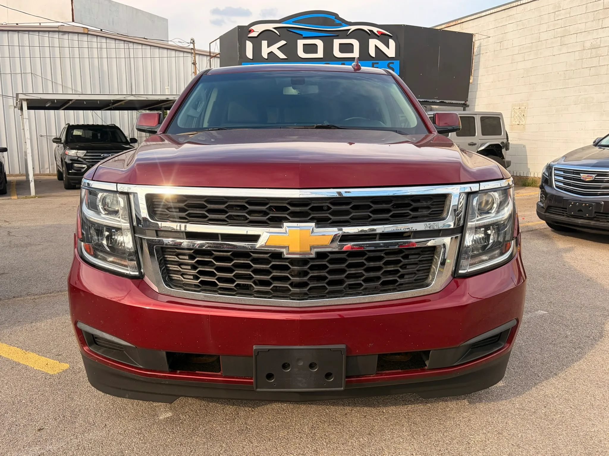 Used 2019 Chevrolet Tahoe LS w/ Max Trailering Package AWD/4WD image 2