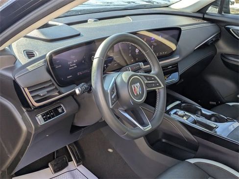 Used 2025 Buick Envision Sport Touring image 14
