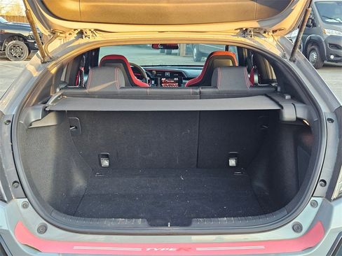 Used 2021 Honda Civic Type R image 10