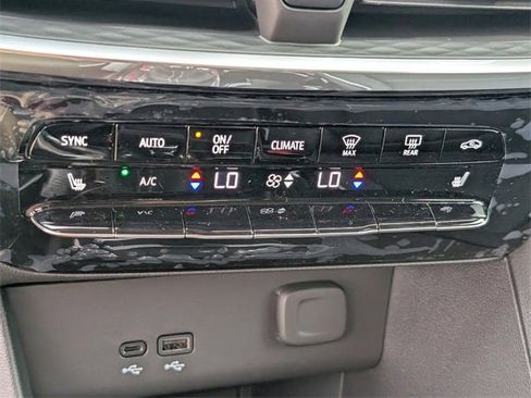 New 2026 Buick Encore GX Avenir image 13