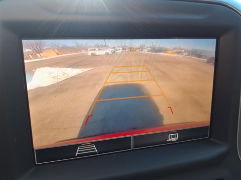 Used 2024 Chevrolet Silverado 1500 Custom Trail Boss w/ Dark Appearance Package image 7