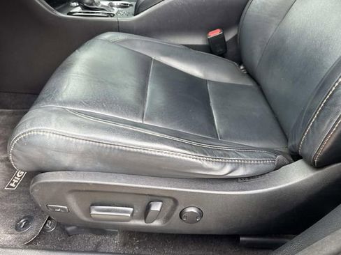 Used 2016 Toyota Highlander XLE image 22